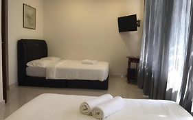 Fki International Hotel